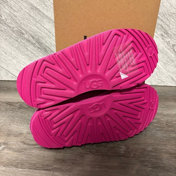 UGG | Kids Tasman II Slippers In Rock Rose Pink Size 4 NEW - Picture 7 of 9
